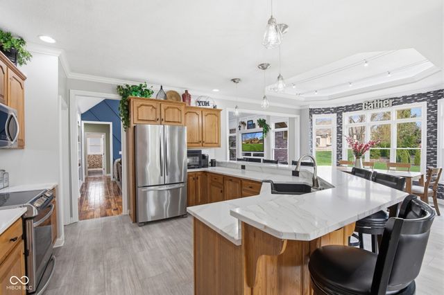 2399 Forest Hills Boulevard, Greenwood, IN 46143
