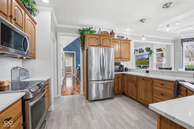 2399 Forest Hills Boulevard, Greenwood, IN 46143