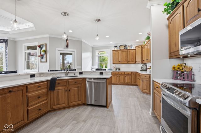 2399 Forest Hills Boulevard, Greenwood, IN 46143