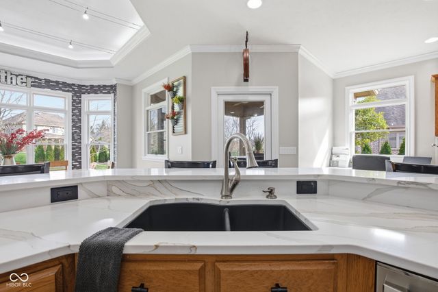 2399 Forest Hills Boulevard, Greenwood, IN 46143