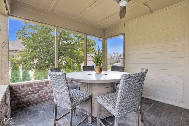 2399 Forest Hills Boulevard, Greenwood, IN 46143