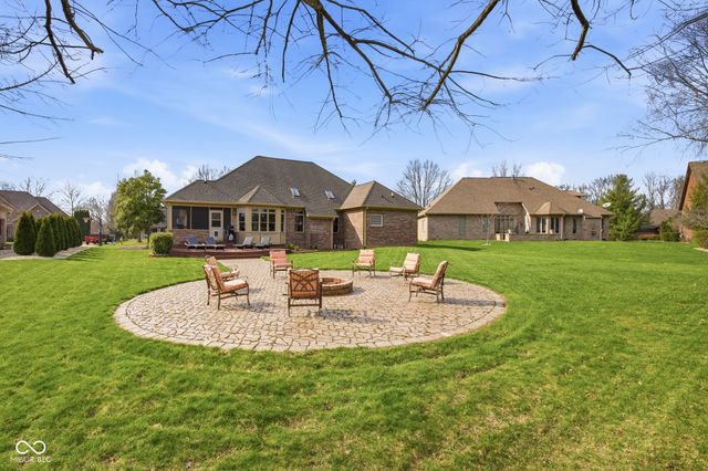 2399 Forest Hills Boulevard, Greenwood, IN 46143