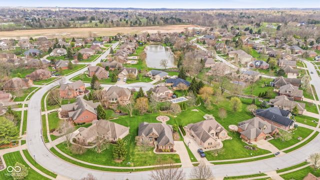 2399 Forest Hills Boulevard, Greenwood, IN 46143