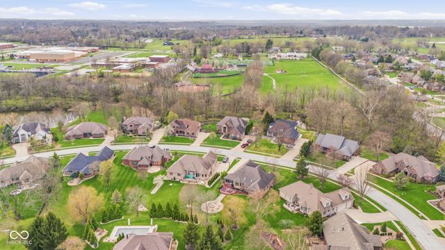 2399 Forest Hills Boulevard, Greenwood, IN 46143