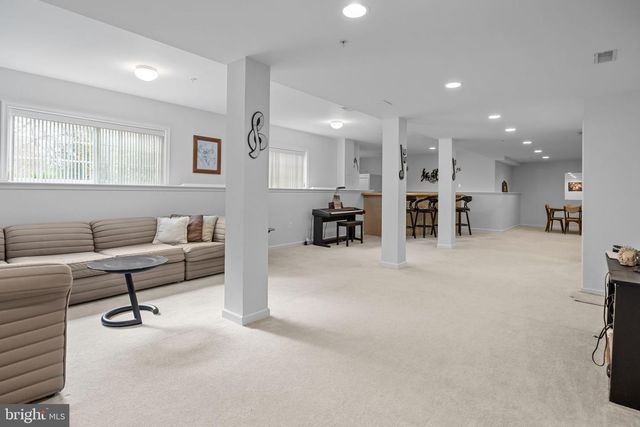 1136 MAXWELL MNR, Warwick, PA 18974