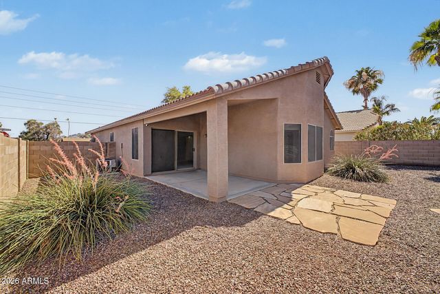 3056 E SWEETWATER Avenue, Phoenix, AZ 85032