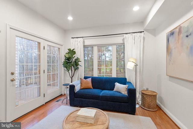 9969 CYRANDALL DR, Oakton, VA 22124