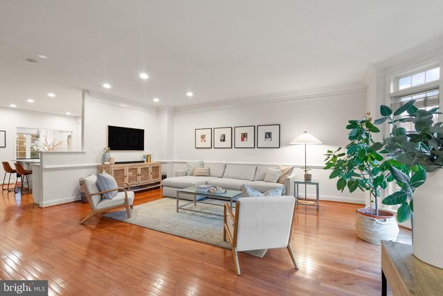 9969 CYRANDALL DR, Oakton, VA 22124