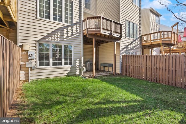 9969 CYRANDALL DR, Oakton, VA 22124