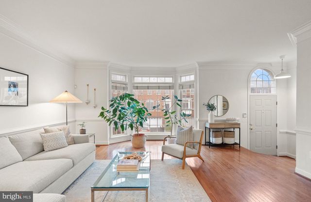 9969 CYRANDALL DR, Oakton, VA 22124