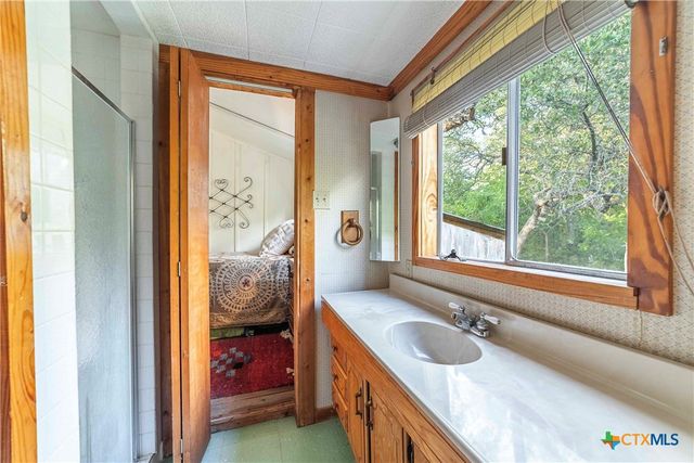 12175 N US Hwy 183, Florence, TX 76527