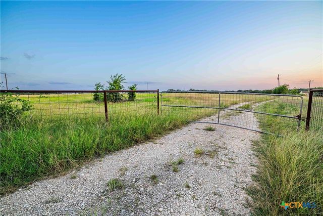 12175 N US Hwy 183, Florence, TX 76527