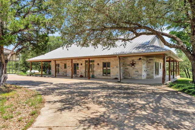 150 Pecan 2, Florence, TX 76527