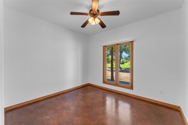 150 Pecan 2, Florence, TX 76527