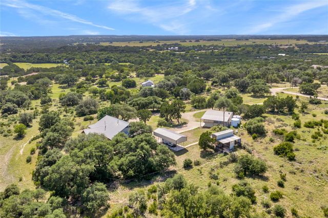 150 Pecan 2, Florence, TX 76527