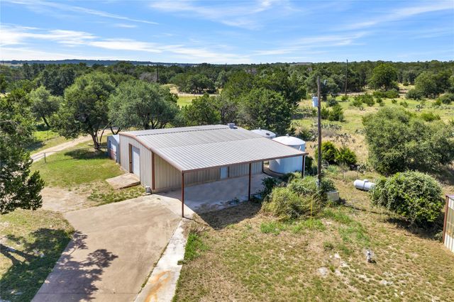 150 Pecan 2, Florence, TX 76527