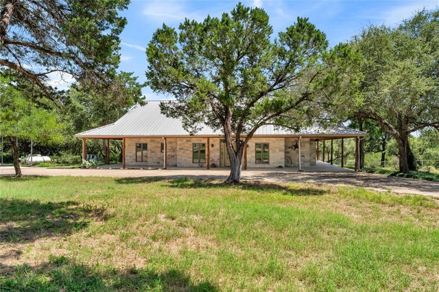 150 Pecan 2, Florence, TX 76527