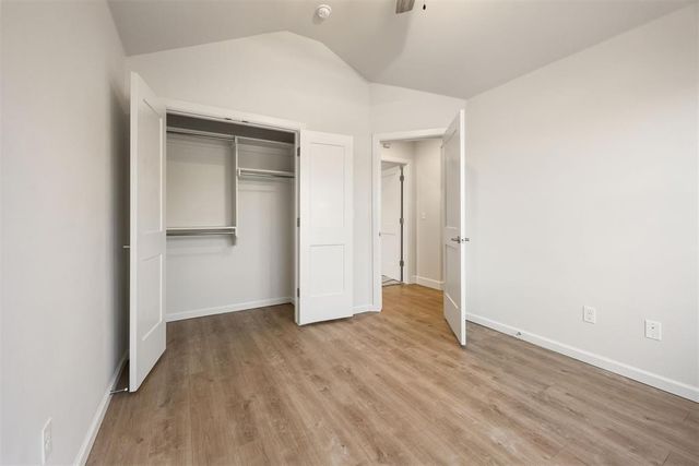 2316 Los Angeles Avenue, Edmond, OK 73034