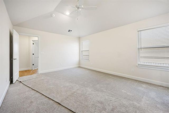 2316 Los Angeles Avenue, Edmond, OK 73034