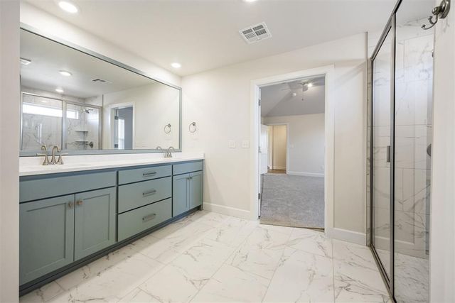 2316 Los Angeles Avenue, Edmond, OK 73034