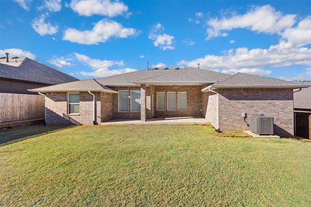 2316 Los Angeles Avenue, Edmond, OK 73034