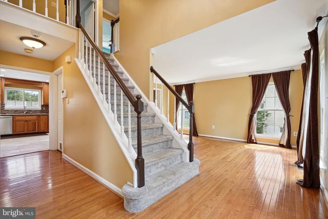 5406 LOMAX WAY, Woodbridge, VA 22193