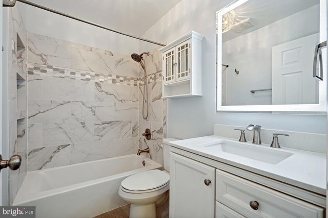 5406 LOMAX WAY, Woodbridge, VA 22193