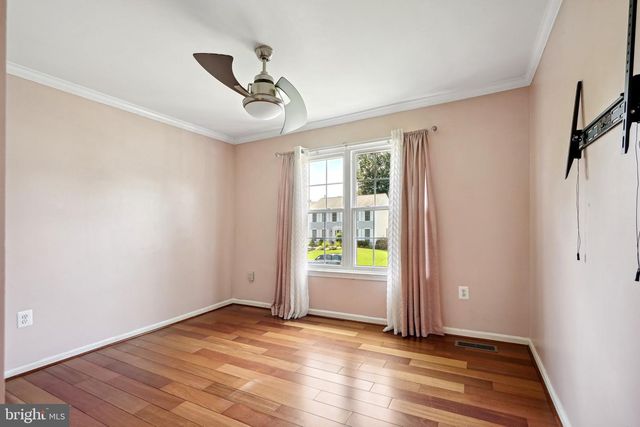 5406 LOMAX WAY, Woodbridge, VA 22193