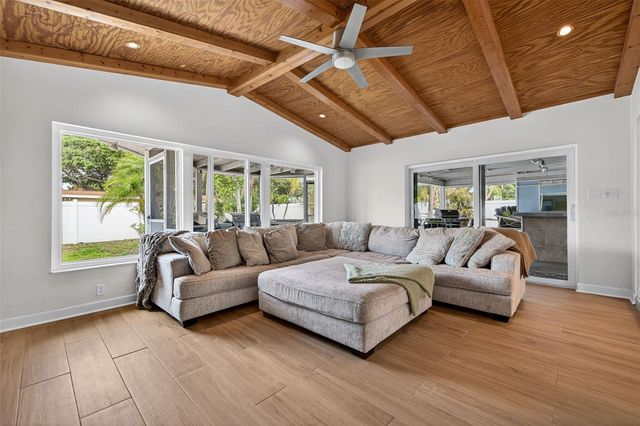 8220 QUAIL ROAD, Seminole, FL 33777