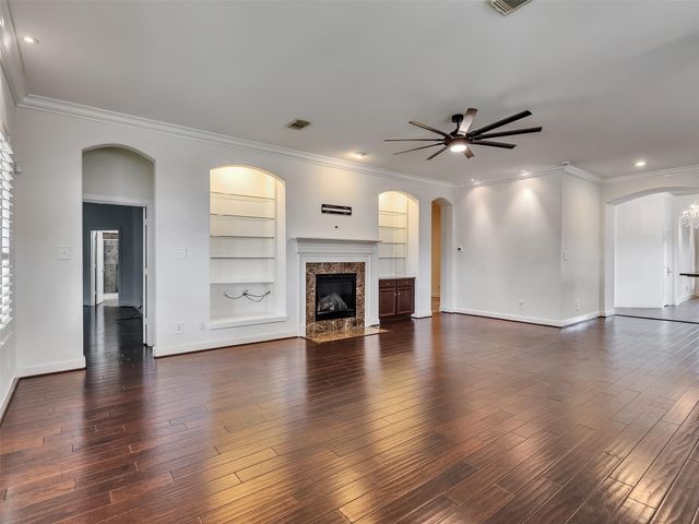 2109 Noblewood Court, League City, TX 77573