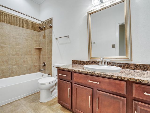 2109 Noblewood Court, League City, TX 77573