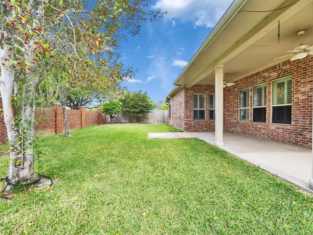 2109 Noblewood Court, League City, TX 77573