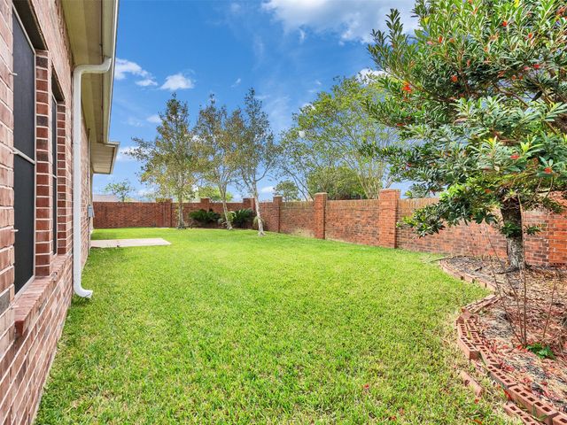 2109 Noblewood Court, League City, TX 77573