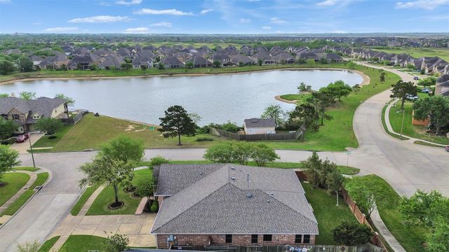 2109 Noblewood Court, League City, TX 77573
