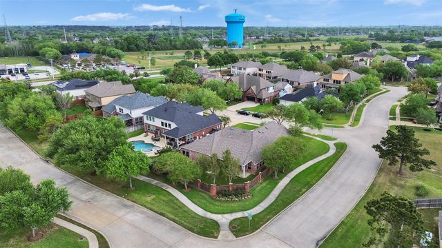 2109 Noblewood Court, League City, TX 77573