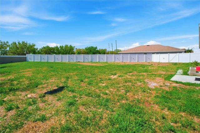 389 SINGING SANDS CIRCLE, Lake Wales, FL 33859