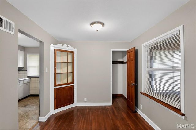 1233 Bosworth Drive, St Louis, MO 63137