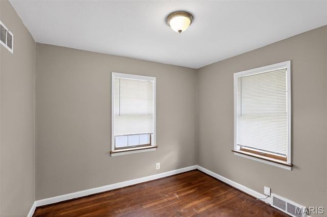 1233 Bosworth Drive, St Louis, MO 63137