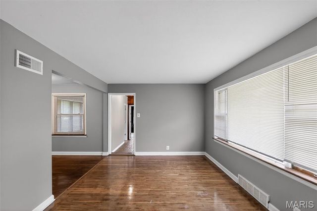 1233 Bosworth Drive, St Louis, MO 63137