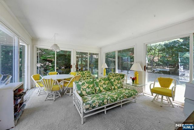 621 Winding Hollow Drive, Franklin Lakes, NJ 07417