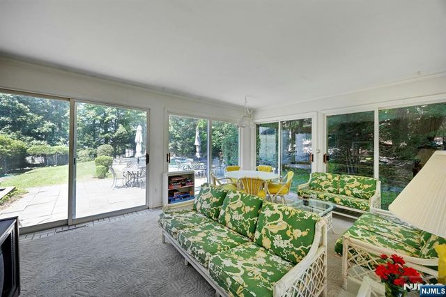 621 Winding Hollow Drive, Franklin Lakes, NJ 07417