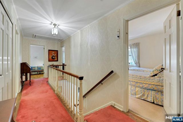 621 Winding Hollow Drive, Franklin Lakes, NJ 07417