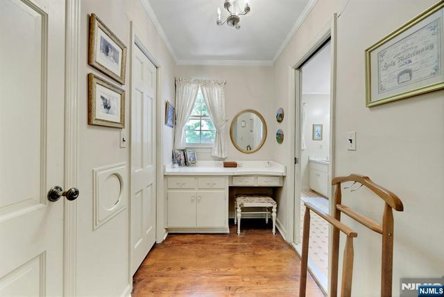 621 Winding Hollow Drive, Franklin Lakes, NJ 07417