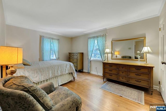 621 Winding Hollow Drive, Franklin Lakes, NJ 07417
