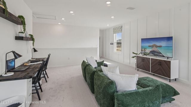 11238 Duckling Way, Weeki Wachee, FL 34613