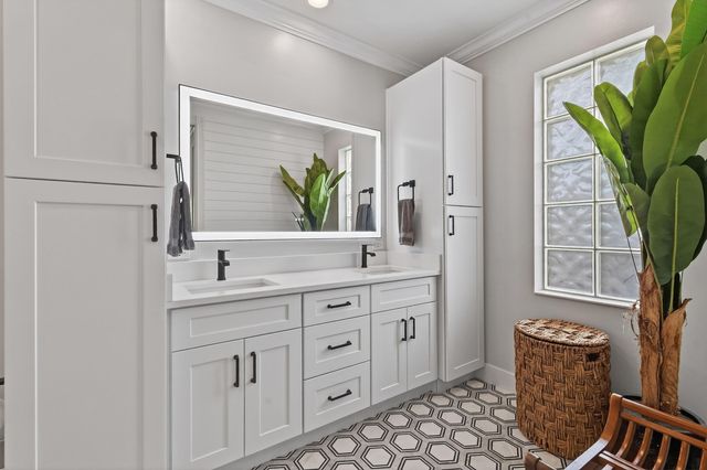 240 Poinciana Drive, Jupiter, FL 33458