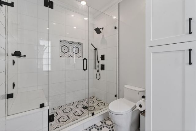 240 Poinciana Drive, Jupiter, FL 33458