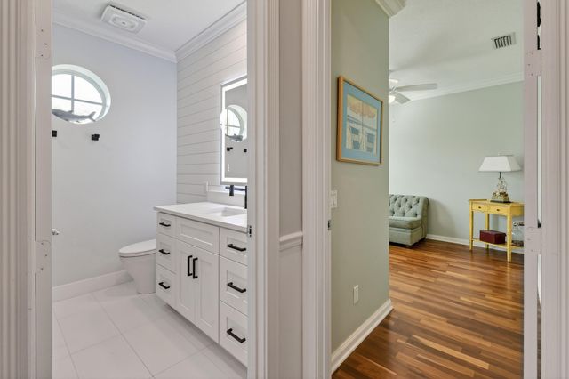 240 Poinciana Drive, Jupiter, FL 33458