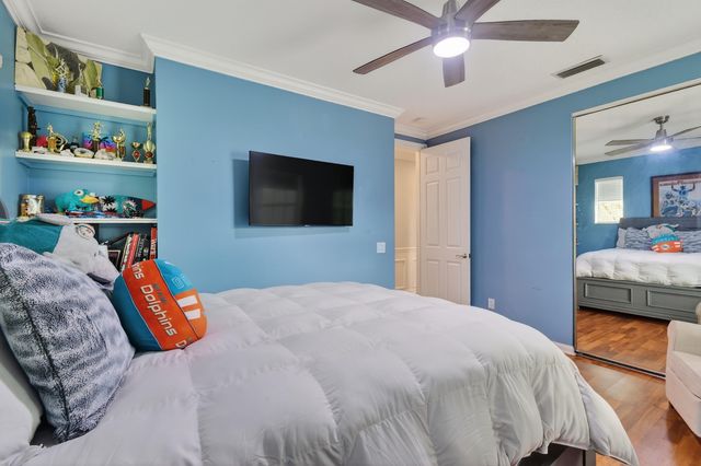 240 Poinciana Drive, Jupiter, FL 33458