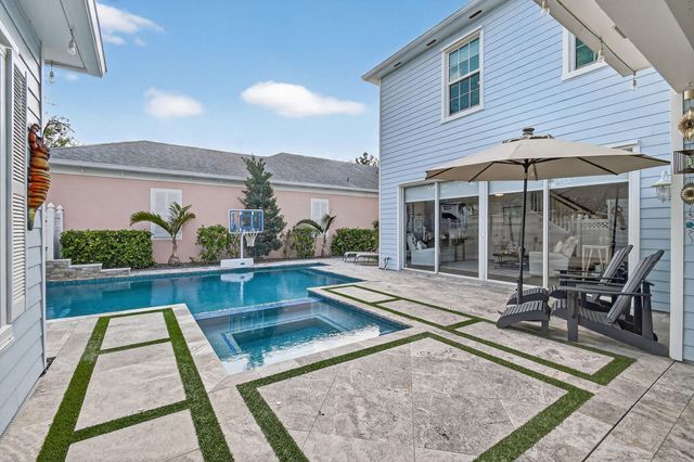 240 Poinciana Drive, Jupiter, FL 33458